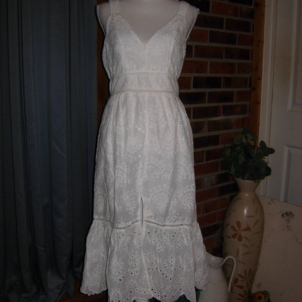 Paper Crane White Lace Midi Dress